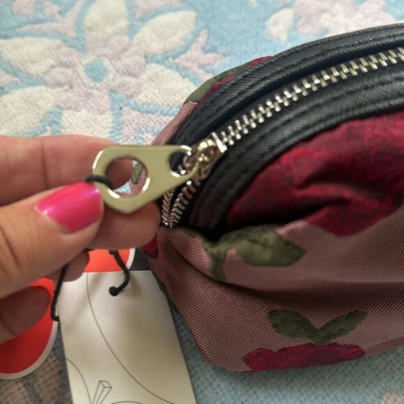 *Chic* 🌹Cider *Vintage Rose* Print Clutch Cosmetic Case - Picture 2 of 8